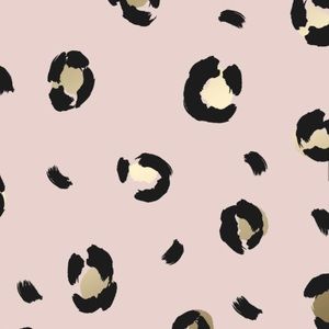 Like to bookmark my closet! 🤍